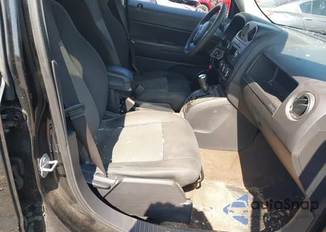 2015 Jeep Patriot Sport из США, поврежденный, VIN 1C4NJPBA6FD329000